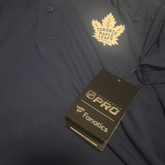 Toronto Maple Leafs Polo - Picture 3 of 3
